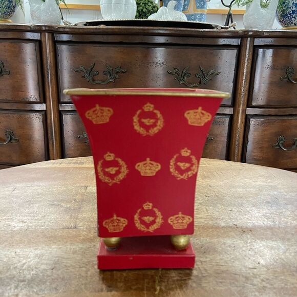 Petite red and gold metal toleware footed cachepot orchid pot Allen G Designs - Picture 1 of 4